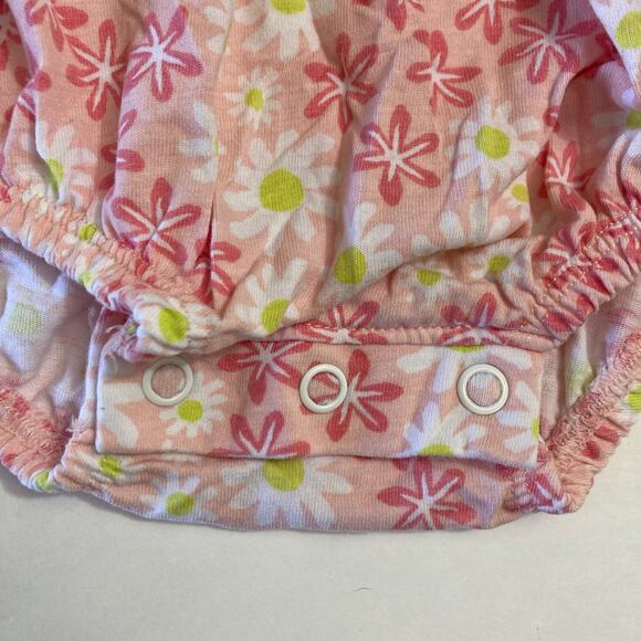 ❤️5/$25 SALE Okie Dokie Pink Daisy Flowers Ruffle Bubble Romper One Piece Outfit - Picture 4 of 7